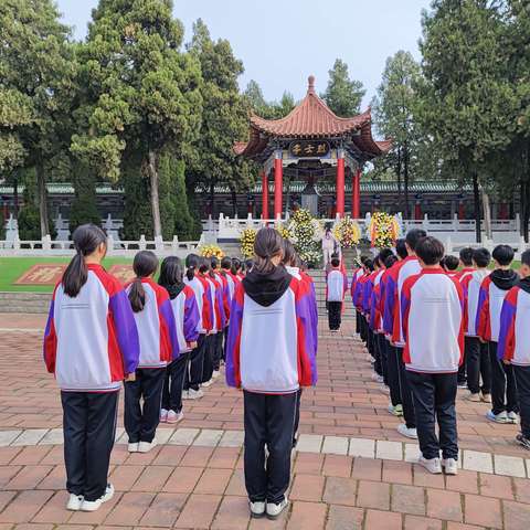 扬先烈精神  诵爱国情怀——阳城四中278班学生清明节扫墓活动