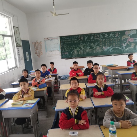 体数学之趣，品思维之美——恩江小学2025年下学期周末数学思维兴趣班活动