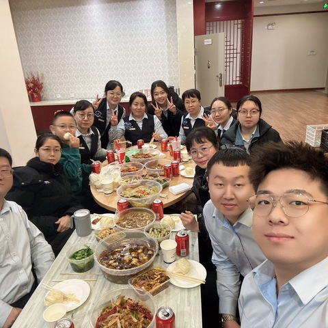 跨年之际，共庆生辰