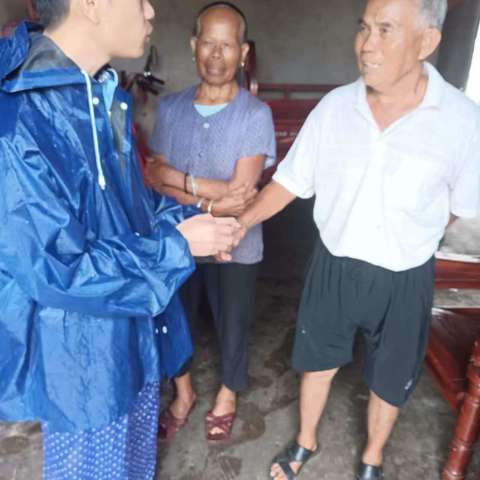 台风“摩羯”灾后重建，安全同行