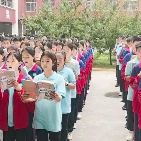 青春不以山海为远，少年当向梦想奋斗——政北中学八年级新学期、新风貌