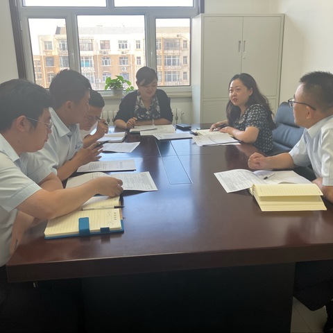 公司业务部召开部门学习周例会