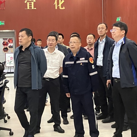 内蒙古区分行副行长李金才与湖北省分行副行长祝艳阳到内蒙古宜化化工有限公司进行调研