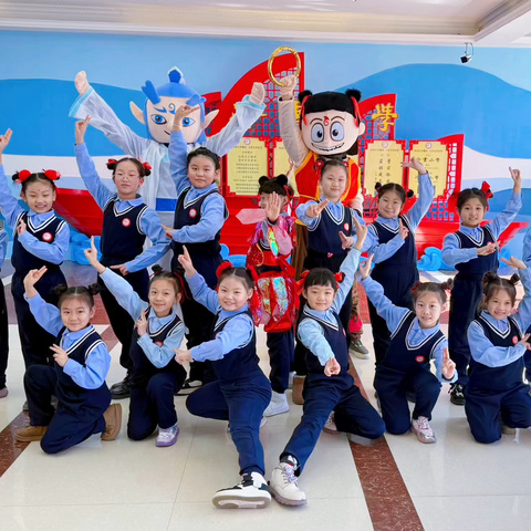 新学期 小哪吒 和 冷云娃 一起开学啦！