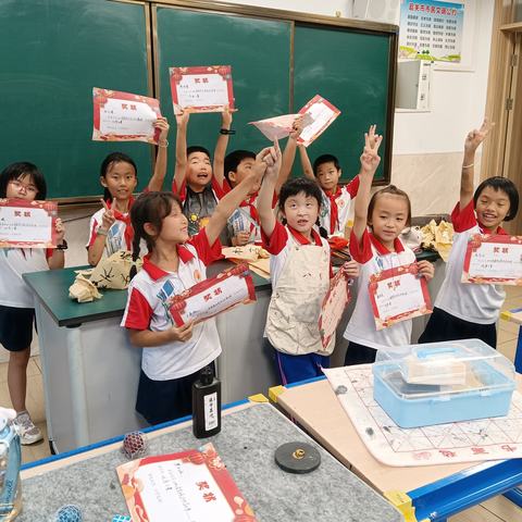 【金洲名师苑】东岗太阳城小学春季毛笔书法班