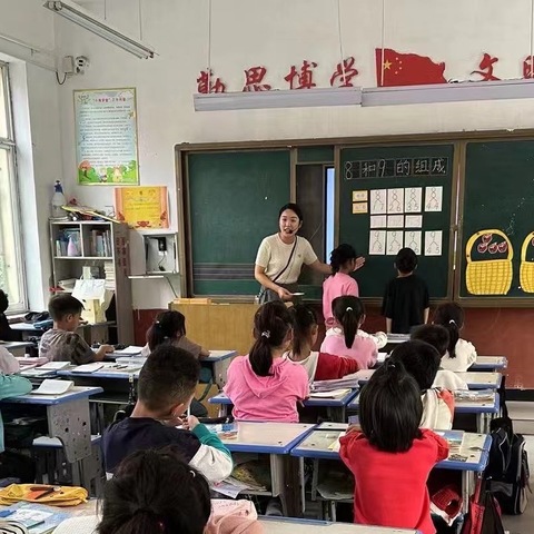 鄄城县临濮完小2024-2025学年度   数学教研工作总结