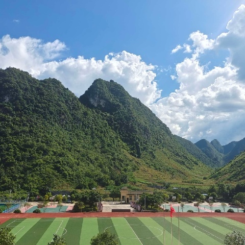 收心聚力，决战中考 ——山车中心学校九年级全体学生开学动员会