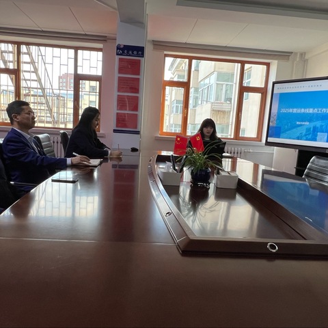 情系北疆 深入基层