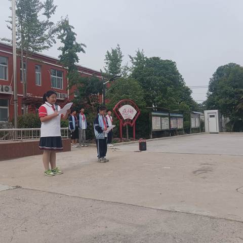 拒绝校园欺凌，打造平安校园———老窝镇双杨小学开展防欺凌教育活动