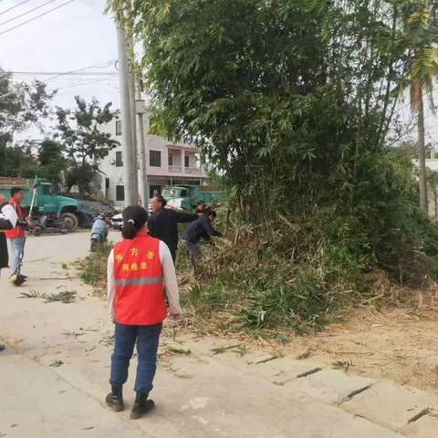 尧文村持续开展环境卫生整治工作