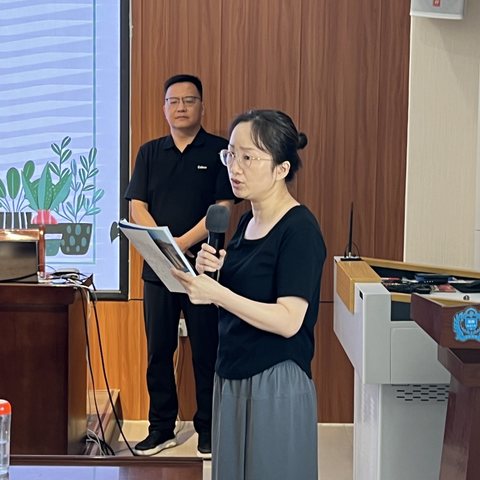 （第二组）坚守起于微末   教育源于真实