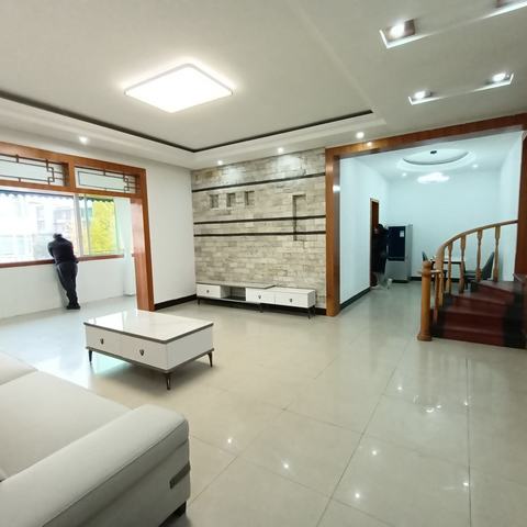 （已售），0首付，百坡学区，石油公司单位房，3房3厅2卫，精装修，家具全，产权142㎡，老证（不包证），一手房源！