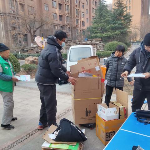 涵玉翠岭小区可回收物分类宣传活动