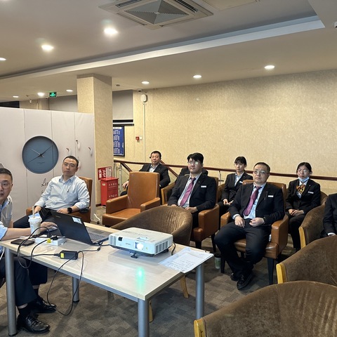 双桥南路支行召开2025年旺季营销启动会