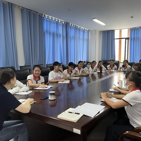 “小班阅读分享活动中师幼互动的策略研究课题组”开展九月份公开课活动