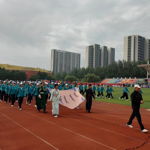 通辽市蒙古族学校9.4运动会的活力瞬间