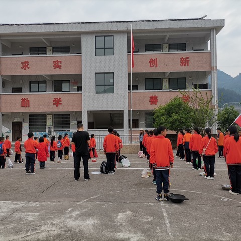 野趣盎然，乐享野炊——禹溪小学社会实践系列活动