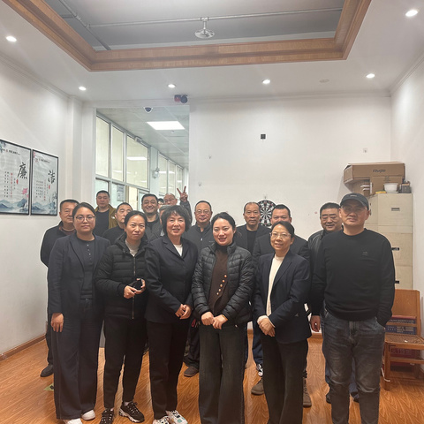 暖冬运动正当时！信阳运行管理部开展“板羽球月月乐”活动