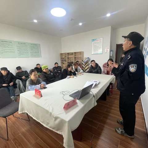 【新城区西一路红会社区、民乐社区】开展“弘扬好家风 传承好家训”宣讲活动