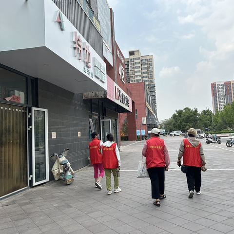 【门前五包】王舍人街道持续“门前五包”巡查