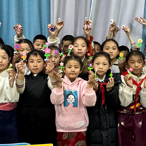 多彩社团     活力周三