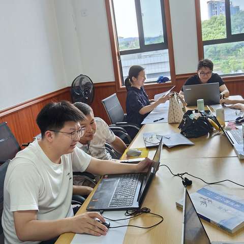 共研教学之道，共筑高考梦想——记郴州林邑中学高三语文教研活动