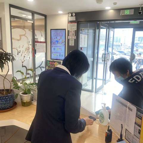 【大连好服务】沙河口五四广场支行积极开展适老化金融服务