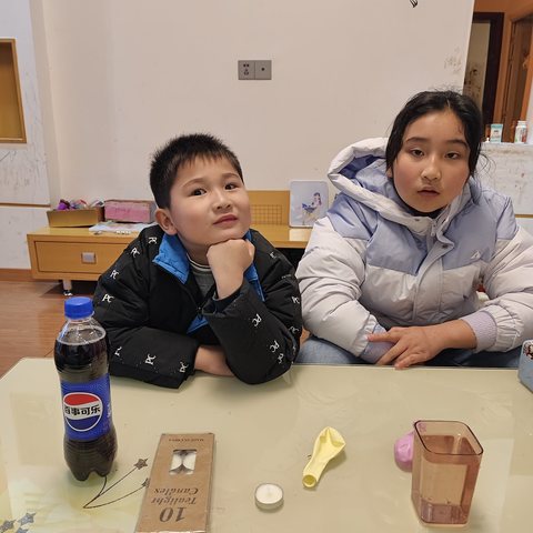 家庭科学实验———火烤“加汽水气球”,会爆炸吗?那加热水呢?