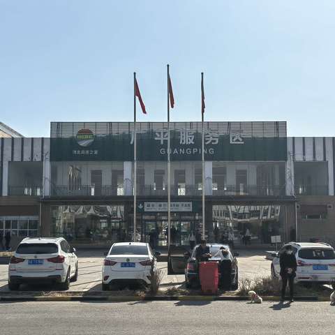 用心坚守岗位，全力服务司乘