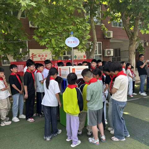 科普大篷车开进侯集回族镇校园，共绘科学新画卷