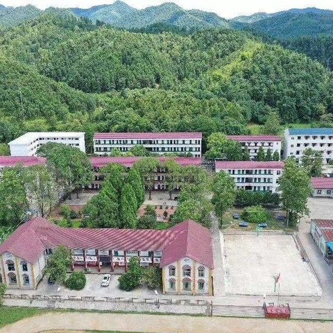 一路花香，俯拾皆美景‖茶陵县湖口中学班主任交流会