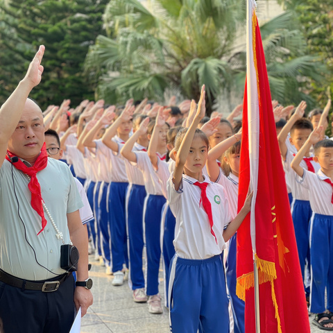 “缅怀革命先烈 传承红色精神”——澄迈县实验小学2024年清明节扫烈士墓活动