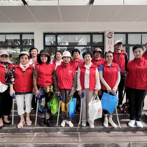 “守护美丽海岸，净滩你我同行”净滩志愿服务活动