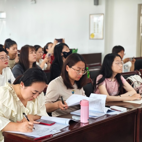 “思政引领 解读课标 研读语篇 建构单元” 第一片区英语教学研讨活动