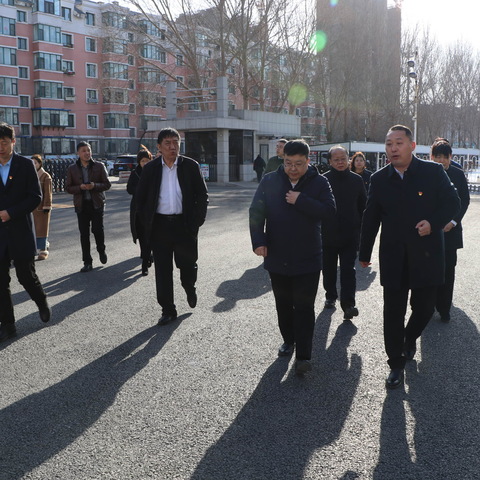 暖心护航  蓄力未来 ——铁岭市市委常委、宣传部长、市教育工委书记辛彦军一行莅临铁岭市第六中学关怀指导