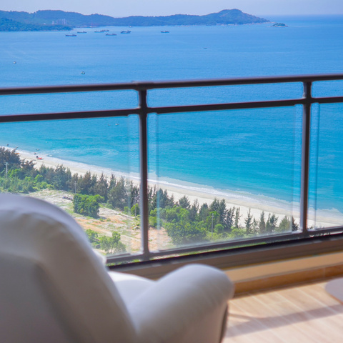 简约原木丨复式两房一厅丨惠州双月湾卓越御山海｜2房2床(1.8m床)