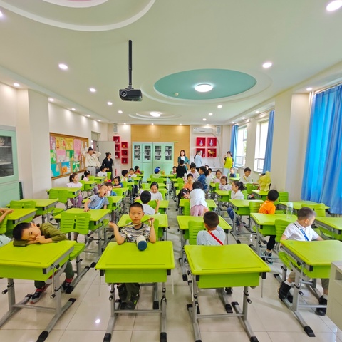 参观小学初体验，幼小衔接促成长