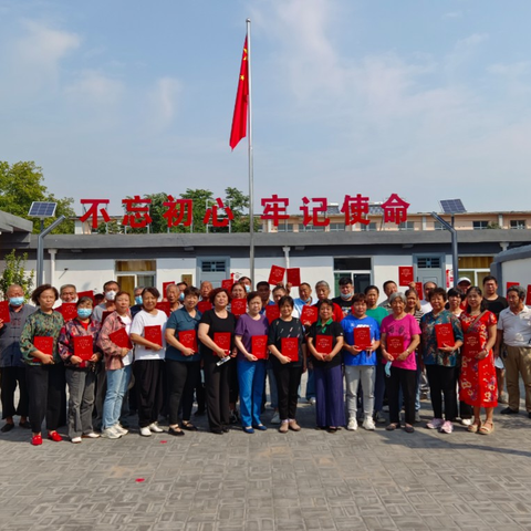 霜降：庞村街道化肥厂社区“双争”“欢乐城乡”霜降之“关爱老人，走进乡村唱大戏”活动