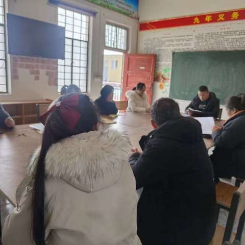 临颍县樱桃郭教育集团陈庄校区研岗小学——知法·学法·守法 争做时代好少年