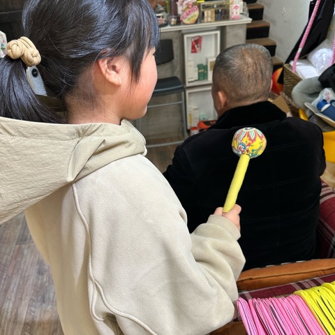 我给爷爷来捶背