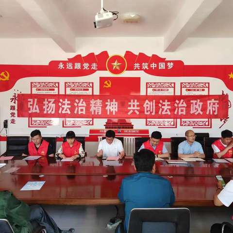 《法治信访在路上，群众利益放心上》 白云湖街道街道开展《信访工作条例》宣传活动