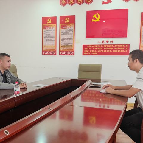 乡村振兴帮扶单位领导到海丰村开展交谈调研