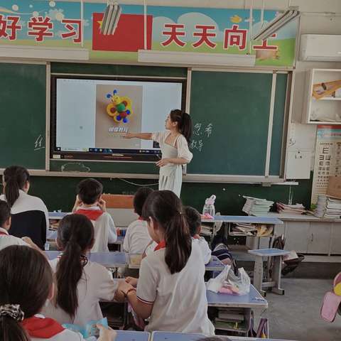 让每一朵小花都绽放别样的风采–––黄河路小学“小百花”社团第五期