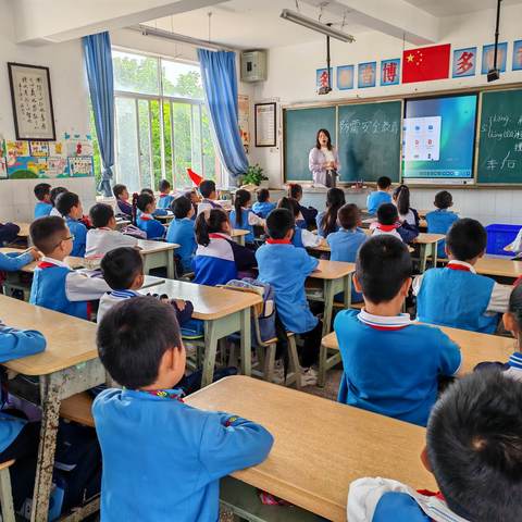 应急演练，防患于未然——鹿城小学小花山校区开展防震减灾安全应急疏散演练活动