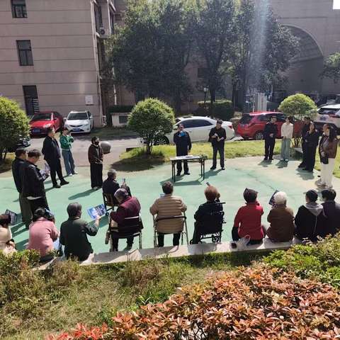 [防诈禁毒出重拳，共创平安好社区]沙北街道昆仑社区联合郾城区政法委，沙北派出所开展“防诈十禁毒”主题宣传活动。