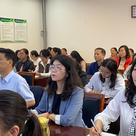 “国培计划（2024）”新华区送教下乡精准培训走入新华区凌云小学