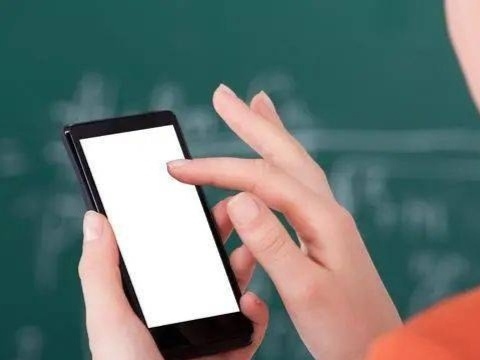 家校共育小课堂（第54期）-关于寒假加强手机管理致家长的一封信