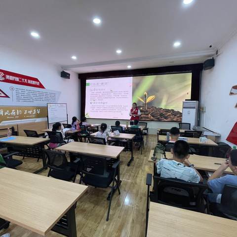 快乐“成”长 “语”众不同——舜耕街道社工站开展青少年成语故事汇活动