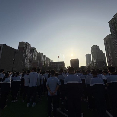 九年级5班 · 第一周班级活动简报                     —— 新起点，新梦想，新征程