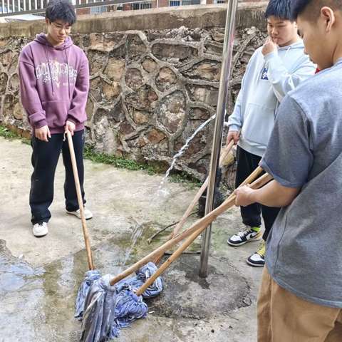 2024年雷锋月学习雷锋志愿活动